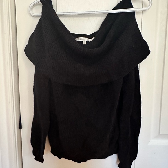 Lovers + Friends black off shoulder sweater - Picture 5 of 6